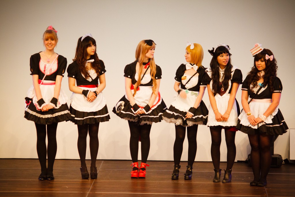 Die sechs Maids :3